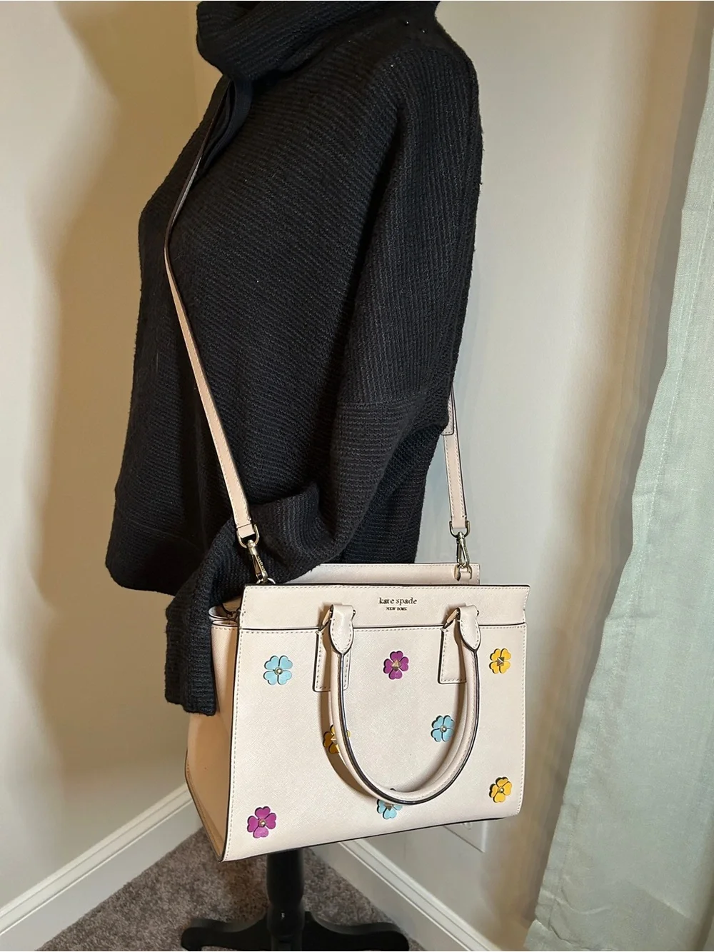 Kate Spade Cameron Spade Flower Applique Medium Satchel - Warm Beige Like New